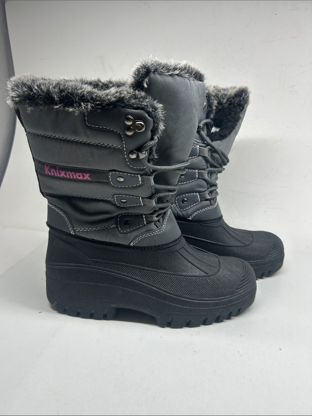 knixmax Women's Gray and Black Faux-Fur Lined Winter Boots